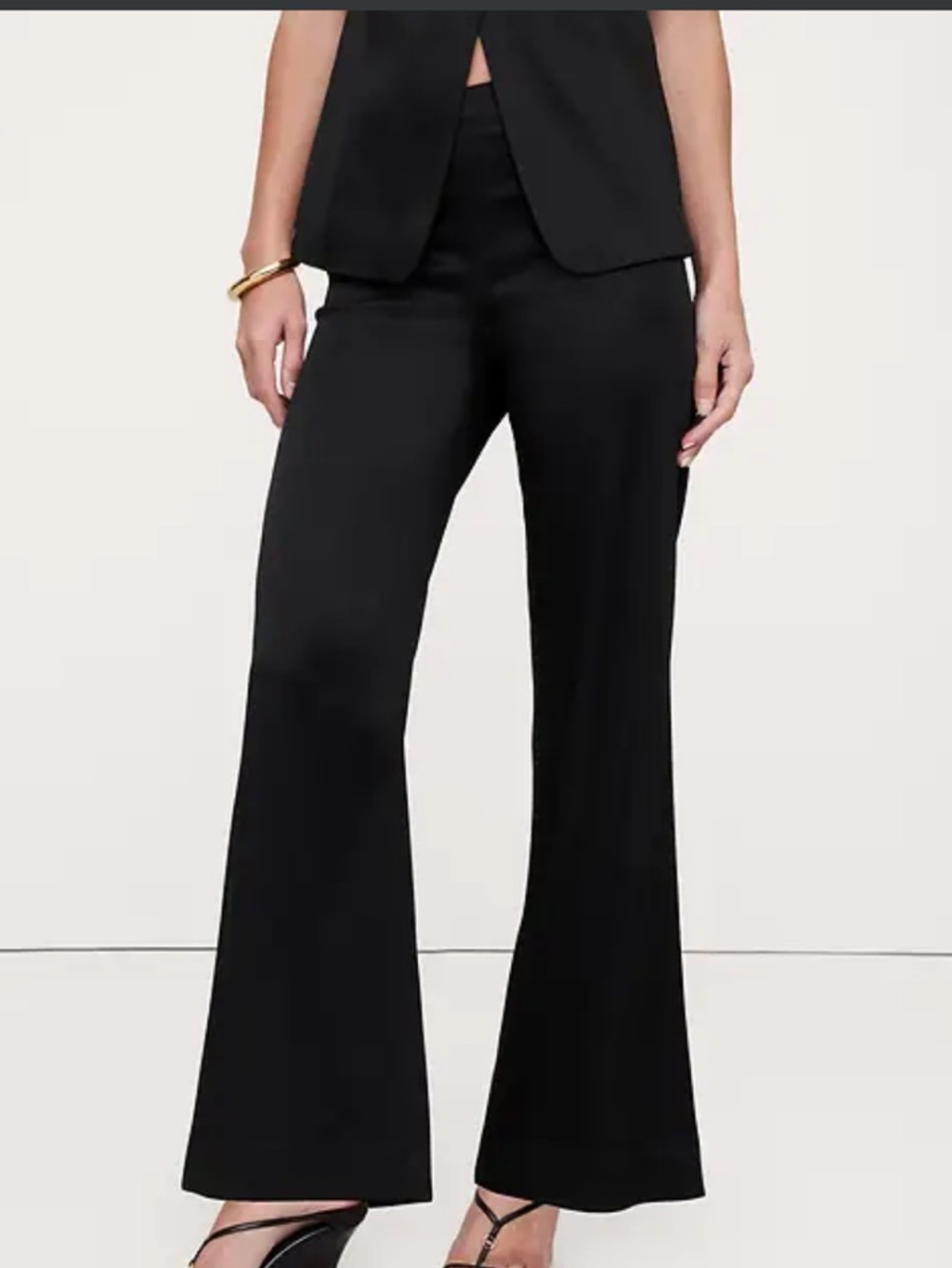 Satin Banana Rep. Black MID-RISE KICK-FLARE ANKLE PANT worn only in photo shoot